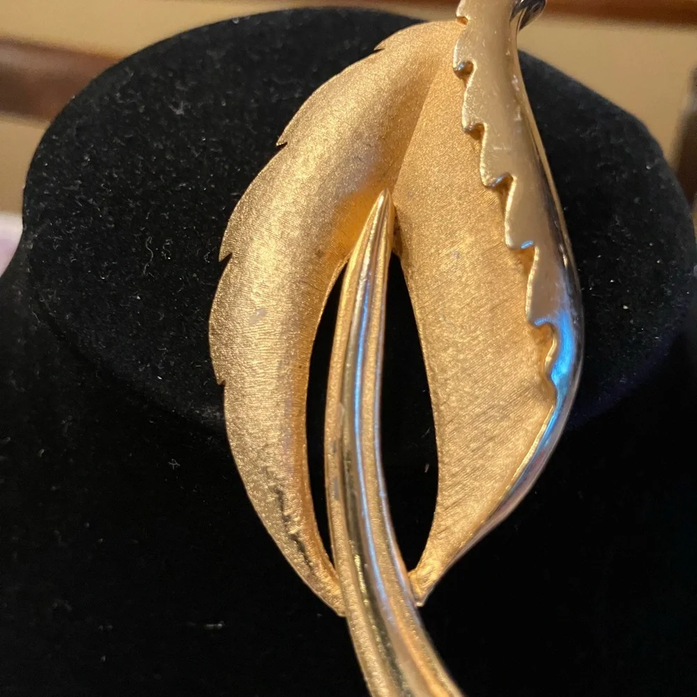 KOREAN STAMPED VINTAGE GOLD NECKLACE AND MATCHED BROOCH EARLY PIECE - Picture 7 of 16